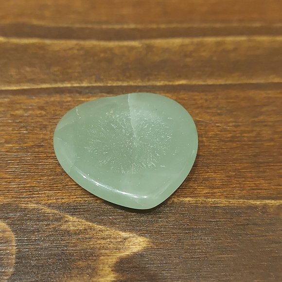 Green Aventurine Heart Shape Worry Stone - Picture 1 of 5